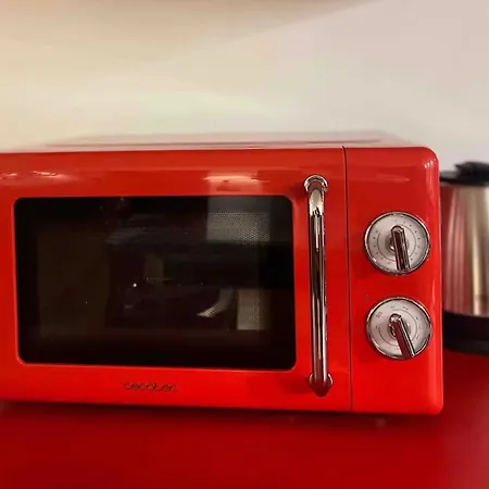Ann Amari Rosso